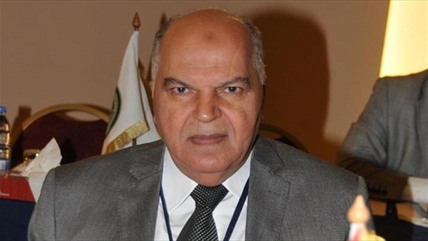 خلف الزناتي، نقيب المعلمين ورئيس اتحاد المعلمين العرب